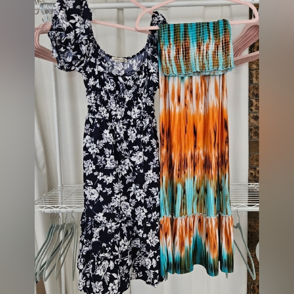 2 Summer Dress Bundle Steve Madden Liberty Love M & L EUC